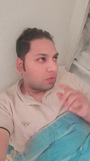 @Moon Shah 🇵🇰 🇰🇬