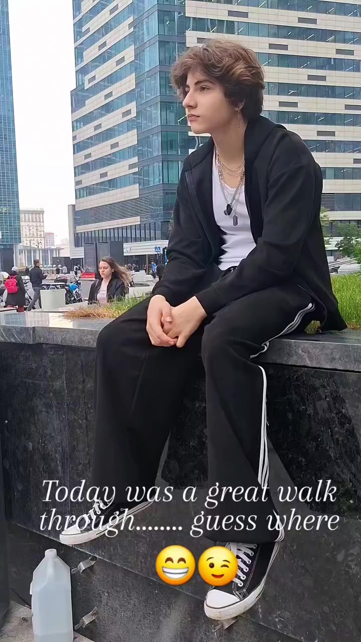 @EgoR_ScHwaRLis_1