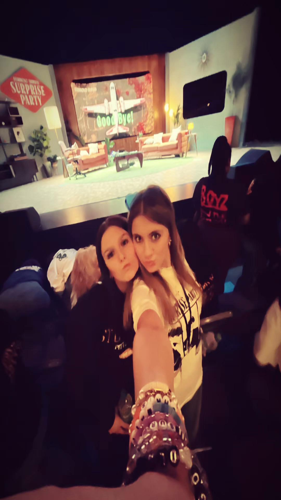 @am1a 🦄
