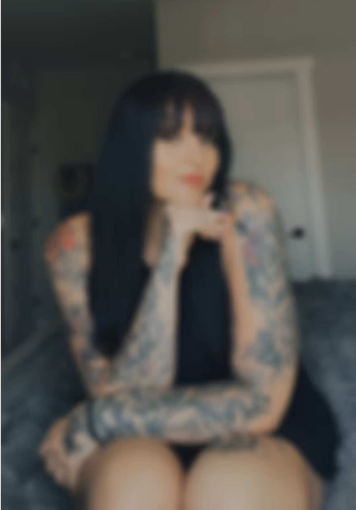@𝒞𝓇𝓎𝓈𝓉𝒶𝓁 🖤