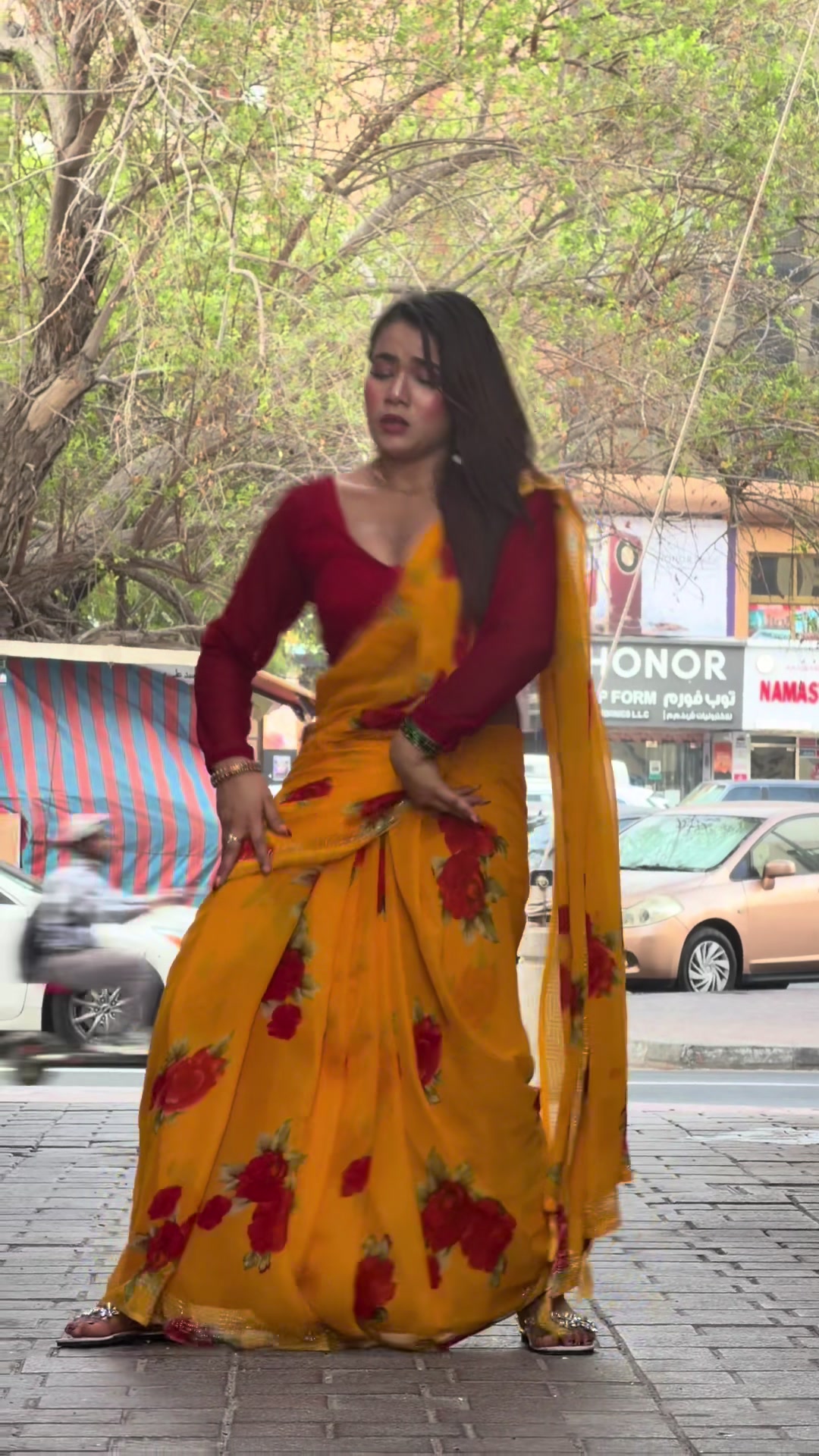 @असु