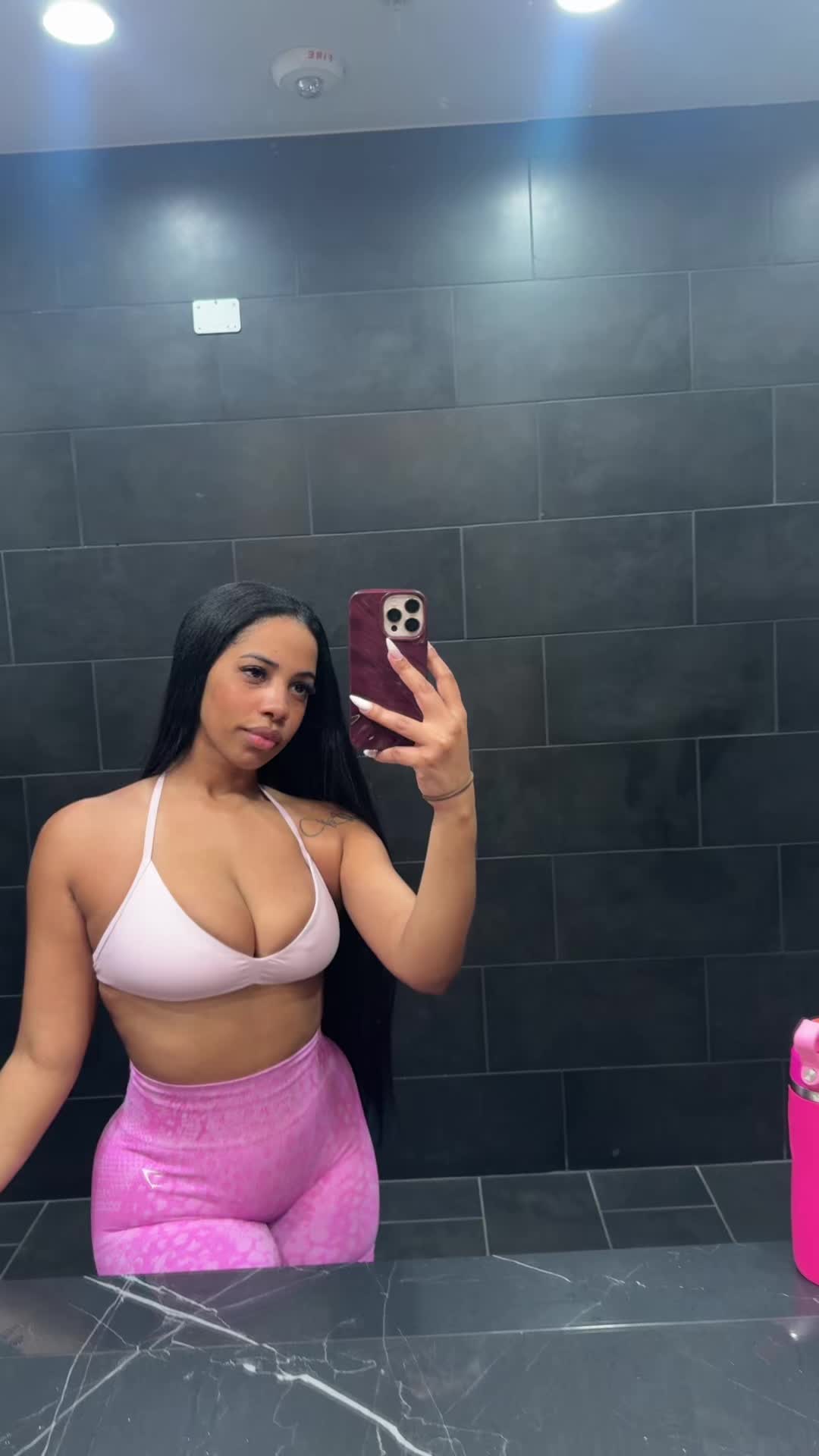 @lazarasalas8