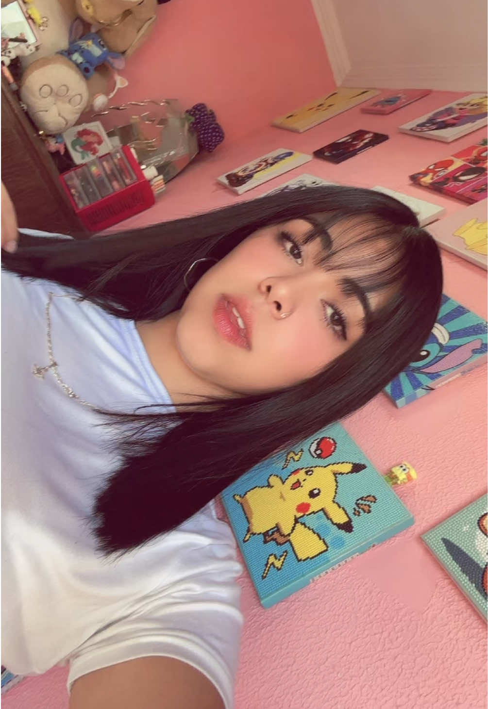@👧🏽🫧✨