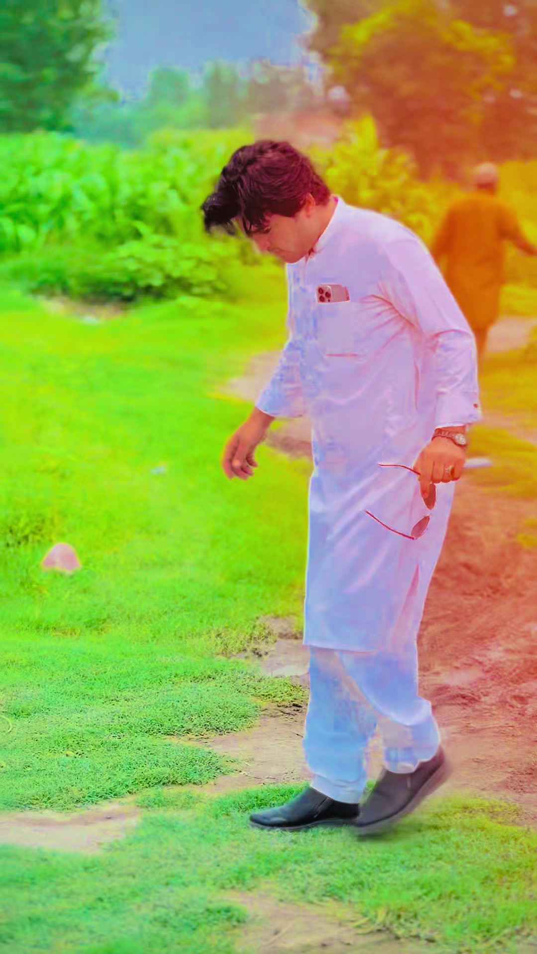 @Ayaz Pardesi