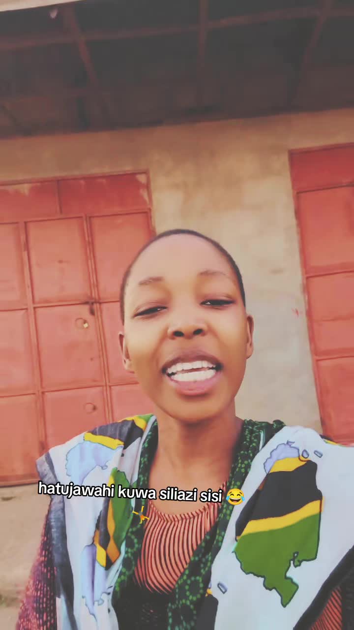 @LIZZY KIDOTI 🧝♀️🪘