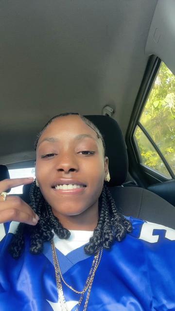 @Niyahhh👩🏾❤️💋👩🏽