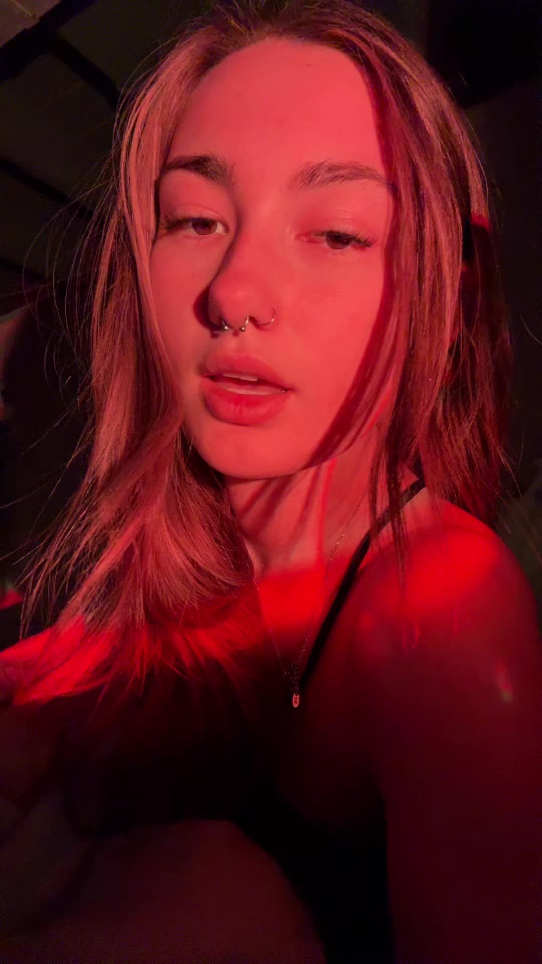 @lily j