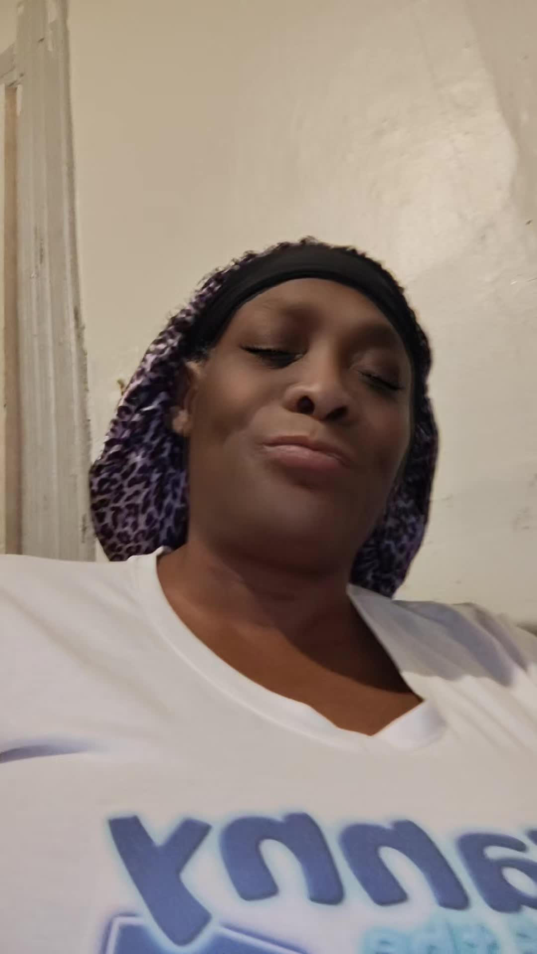 @Kizzy Brown⛓️EDC⛓️🥰🫀👄🍹🍹♥️