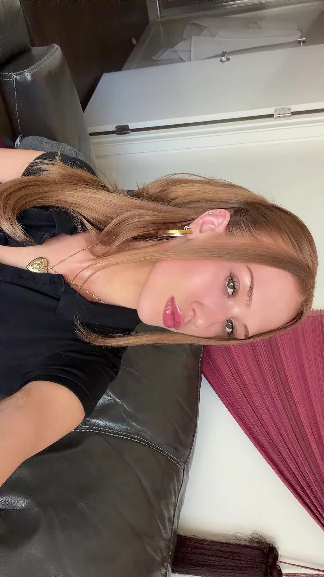 @_.anastqcia._