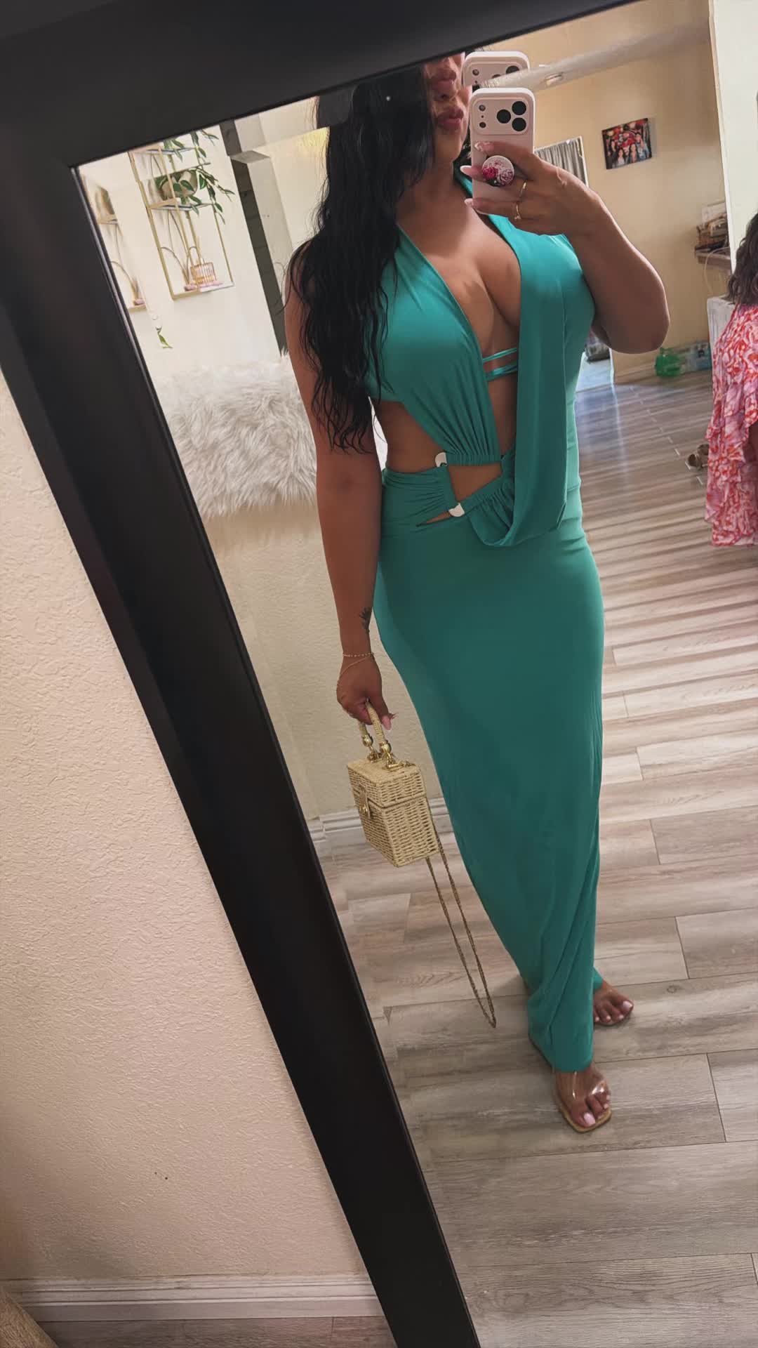 @VanessaQueenMendoza 💖