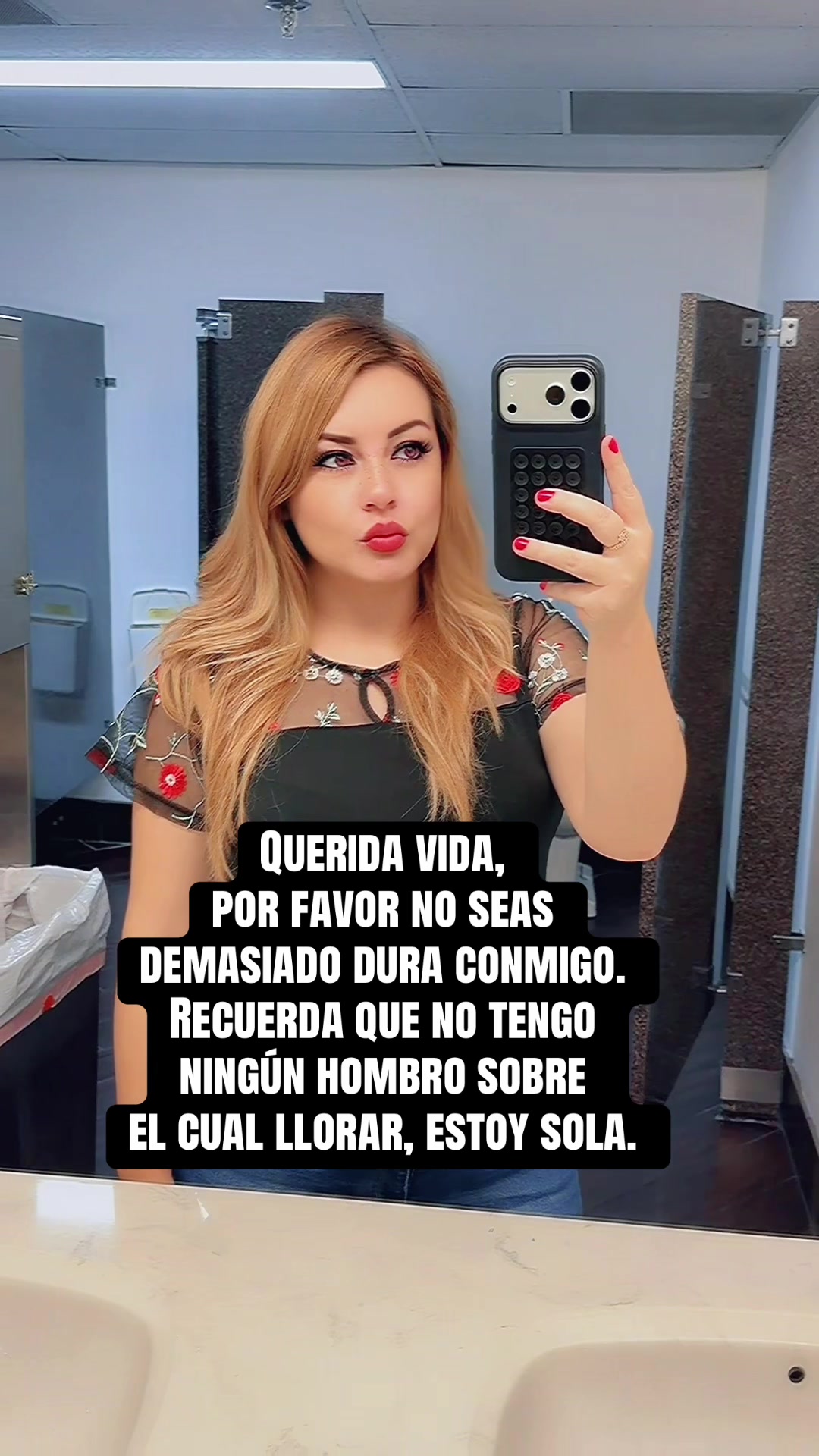 @Rebequita⋆ᥫ᭡˚