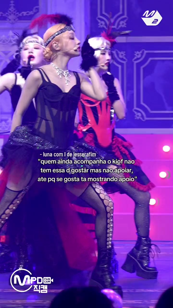 @luna com l de lesserafim :3