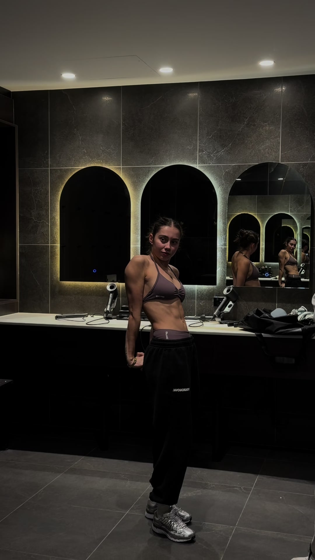 @Siennaaatisdell