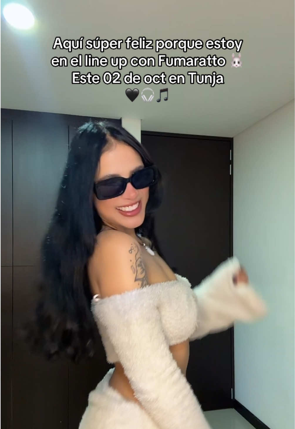 @Laura Londo&ntilde;o 🎧🖤🎵
