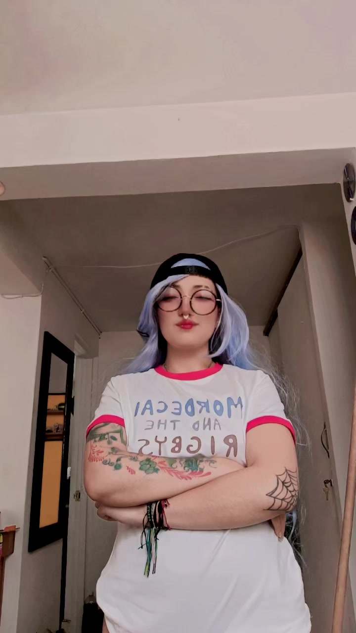 @Juanita._.miauwu