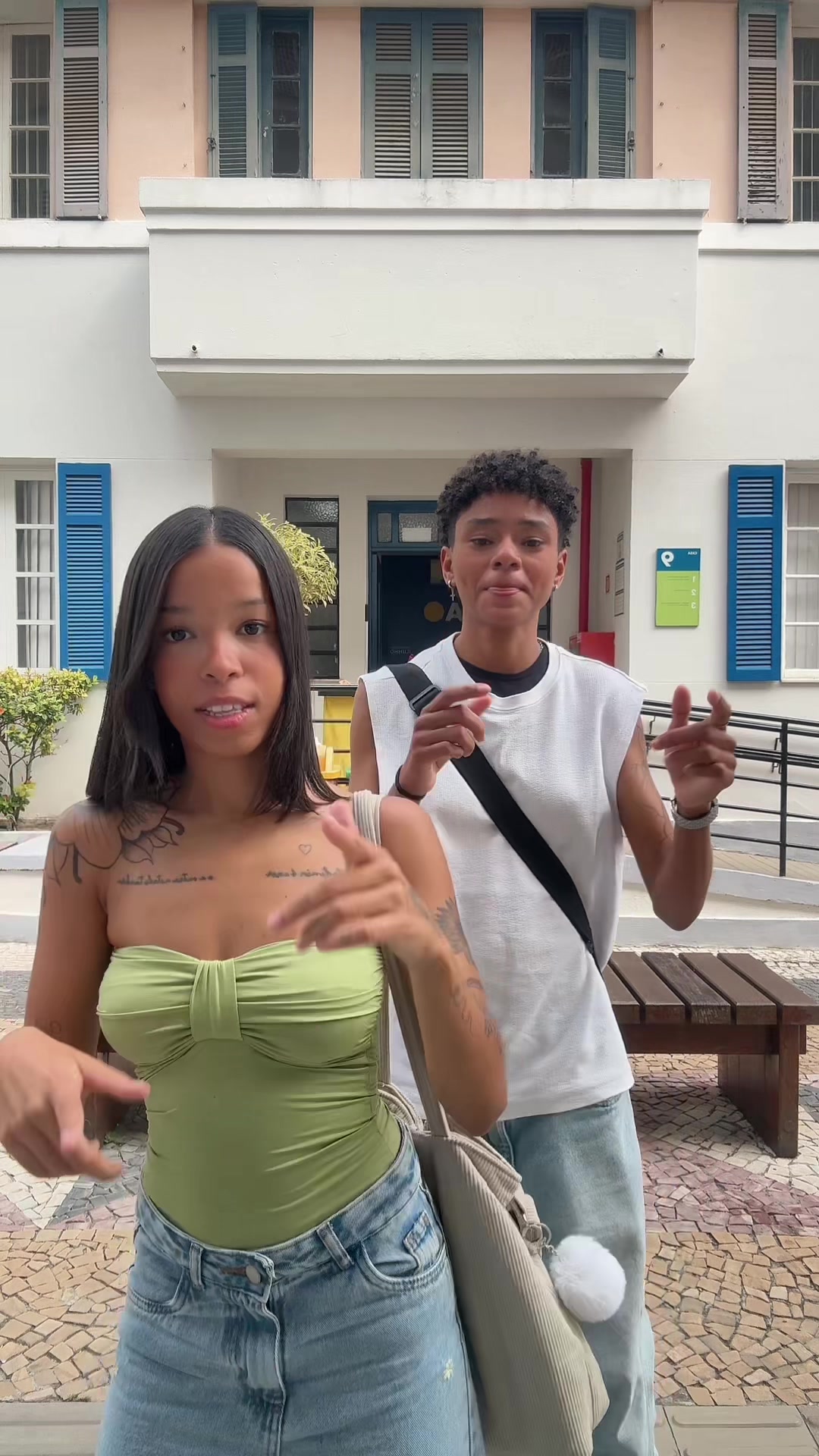 @brendinhaziinha🦋⚡️