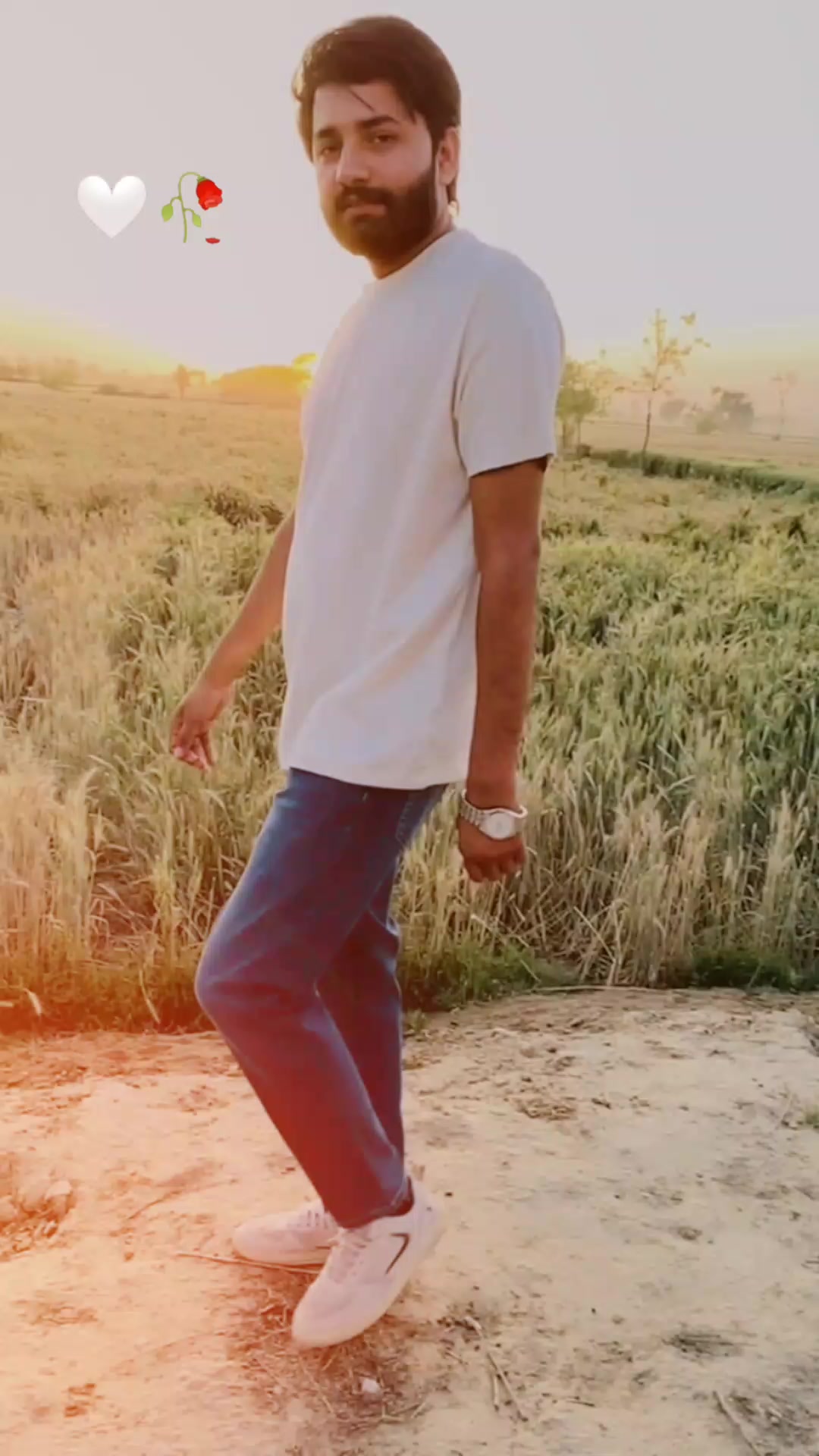 @RaNa..🦅