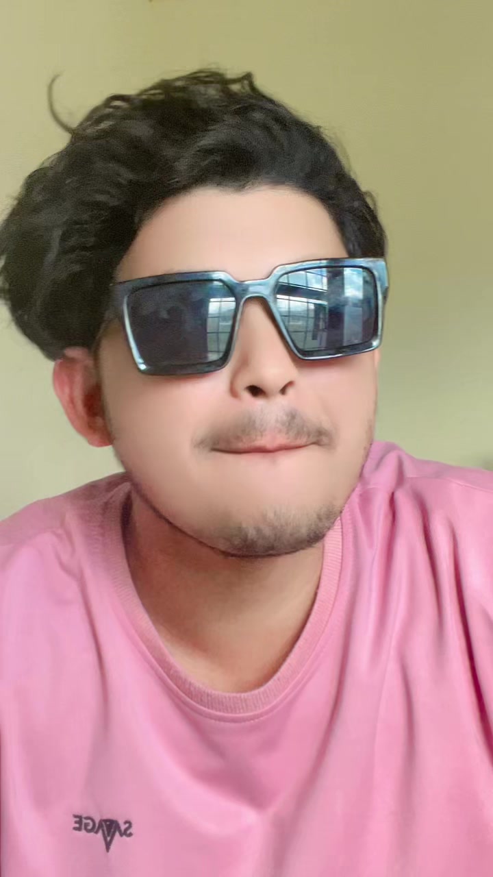 @उमेस(🎸🎧)