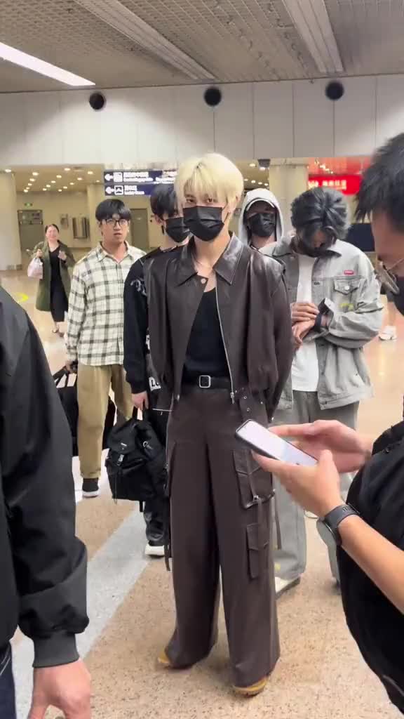 @朱志鑫♡ ♪♬