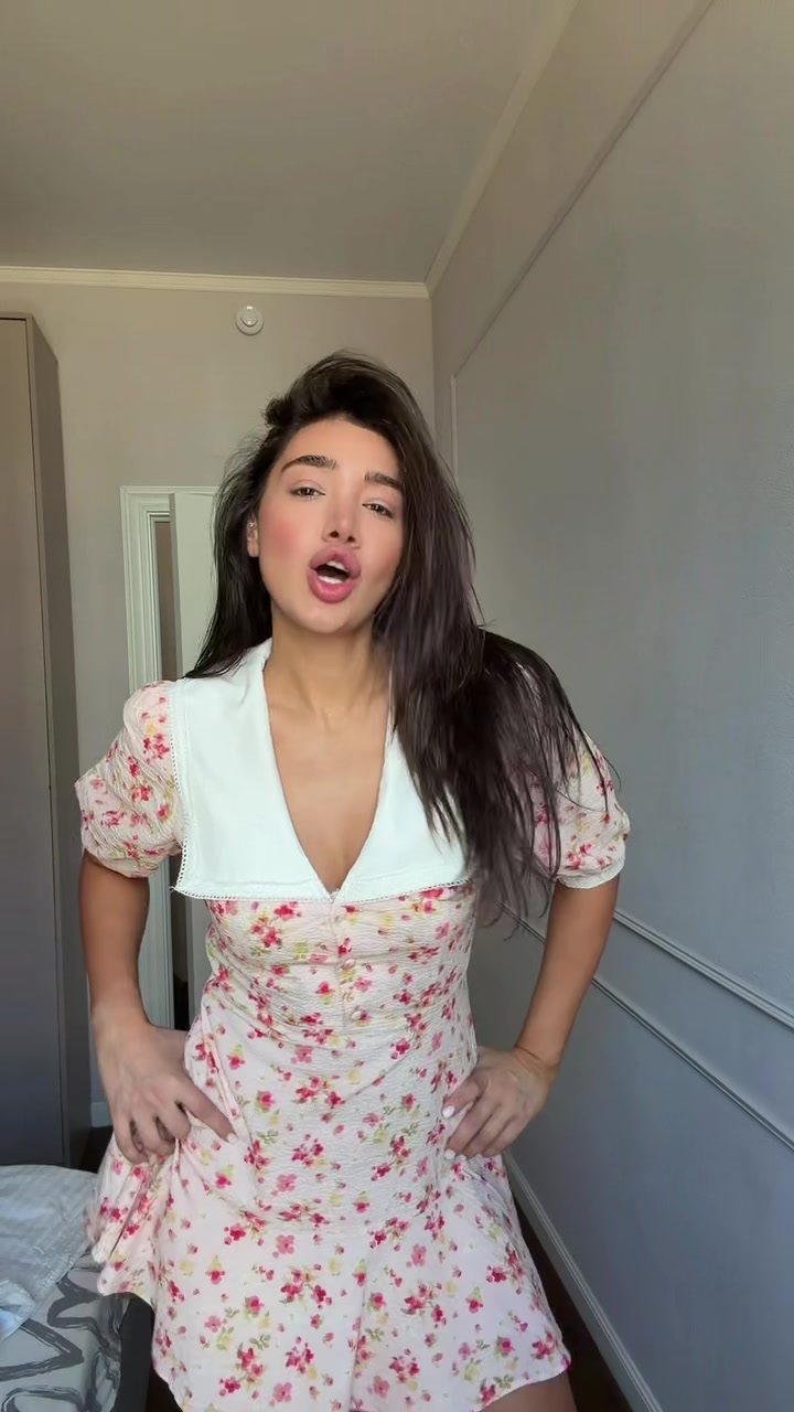 @arakelyaaaaa