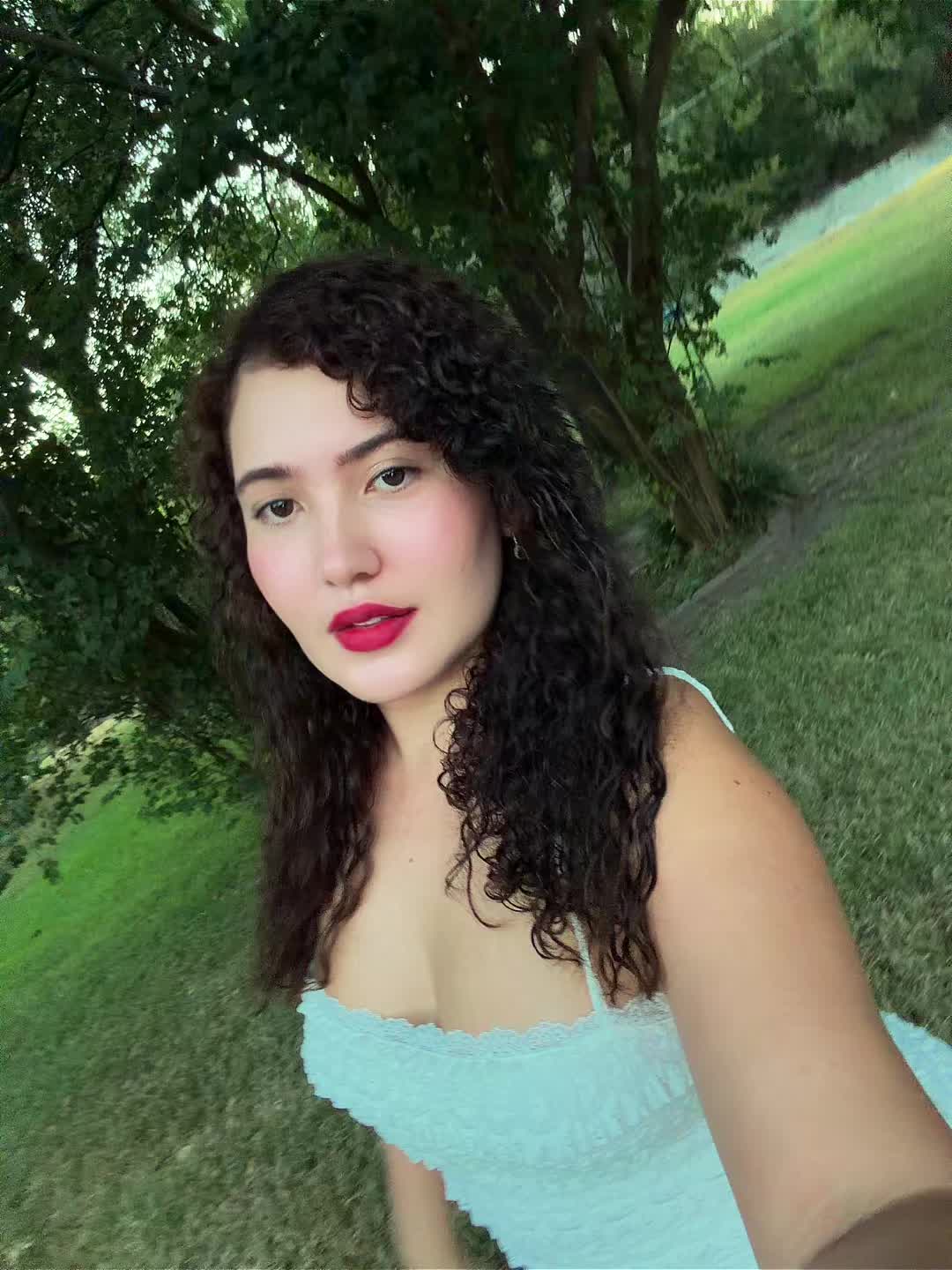 @camila ariza