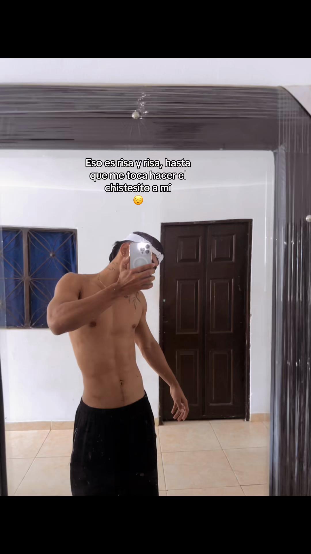 @Julio Acuña🦦