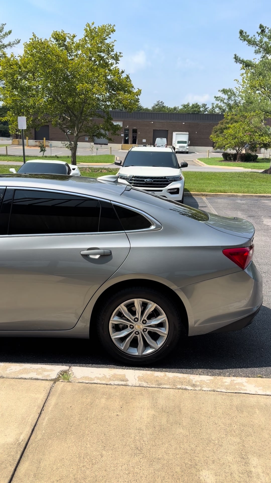 @Shadedarker_windowtinting