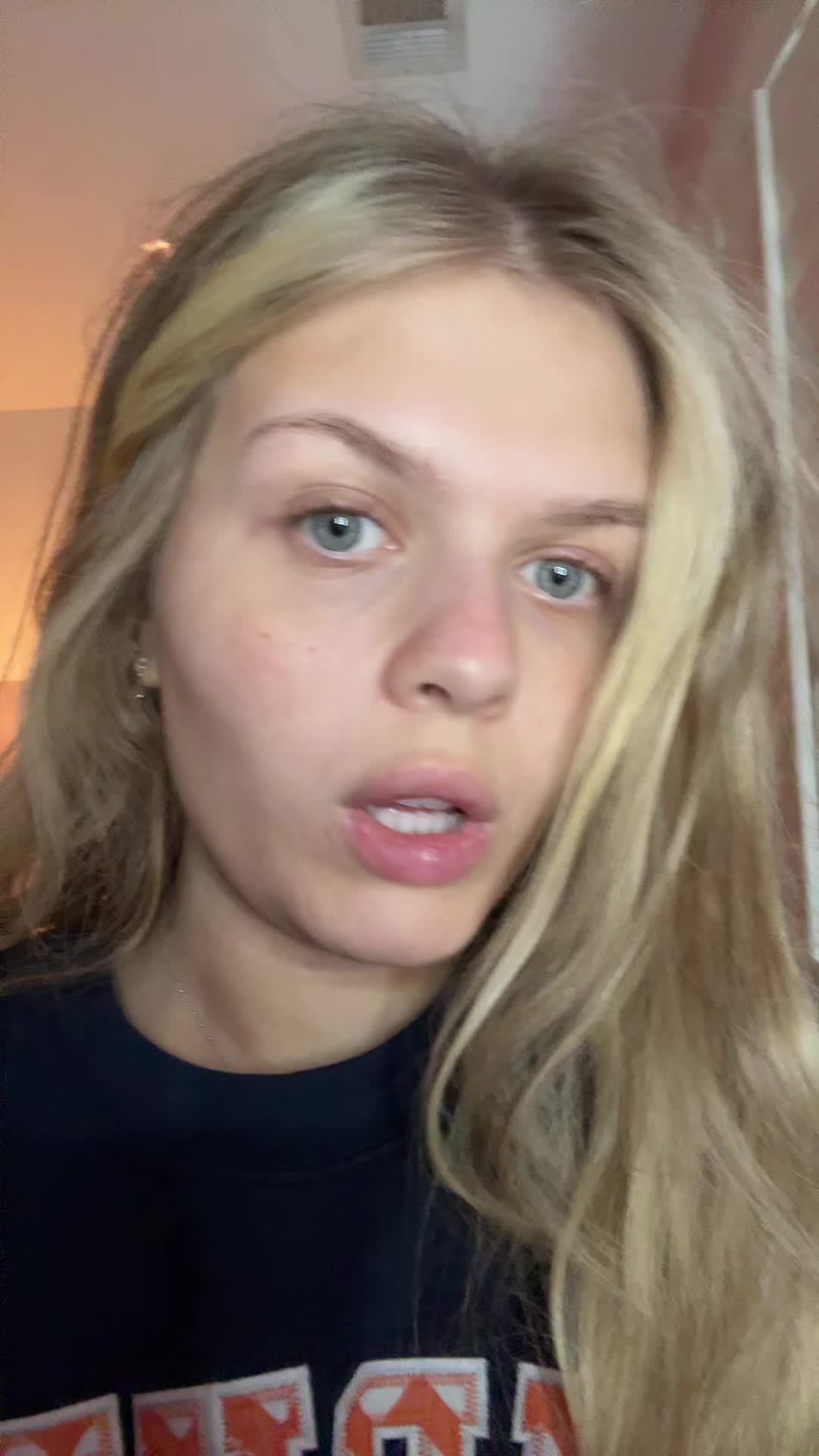 @temarosee_