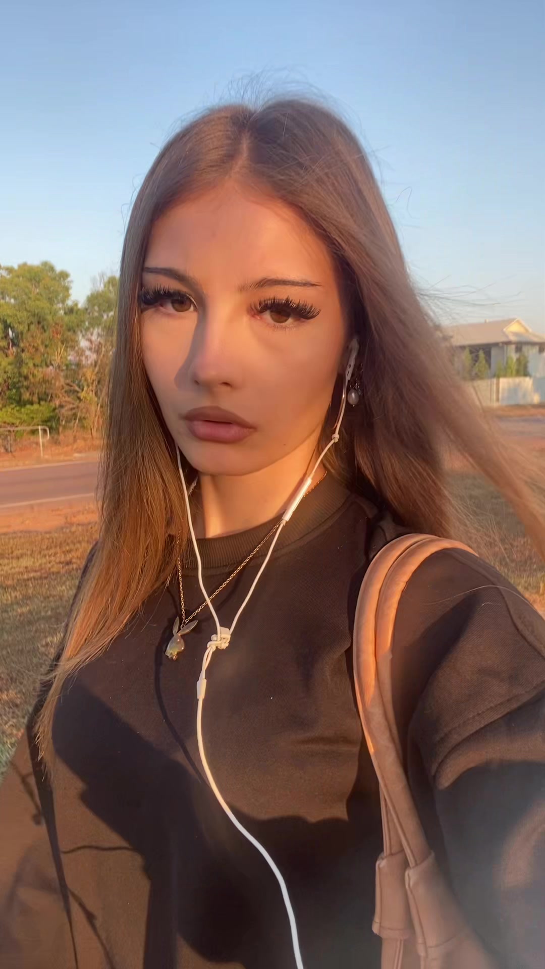 @elyssa🧁