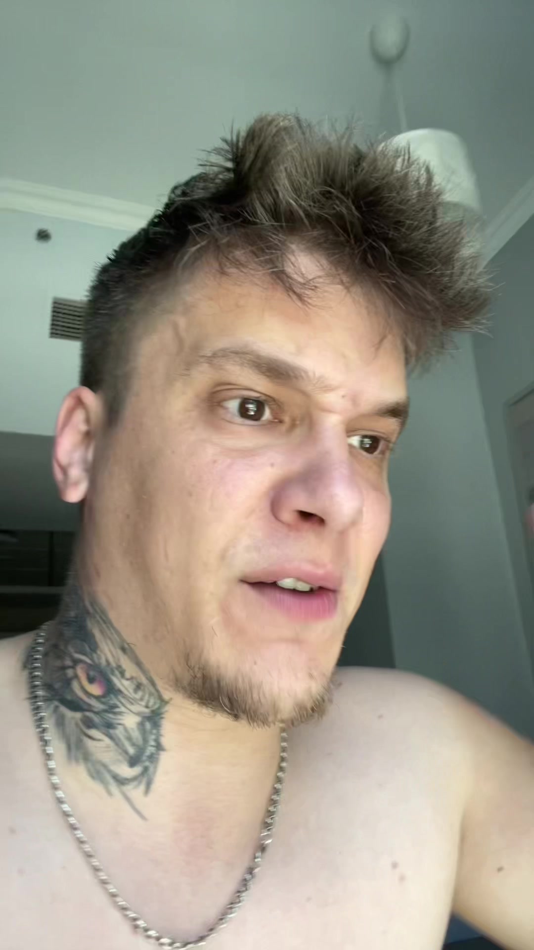 @AnoDen