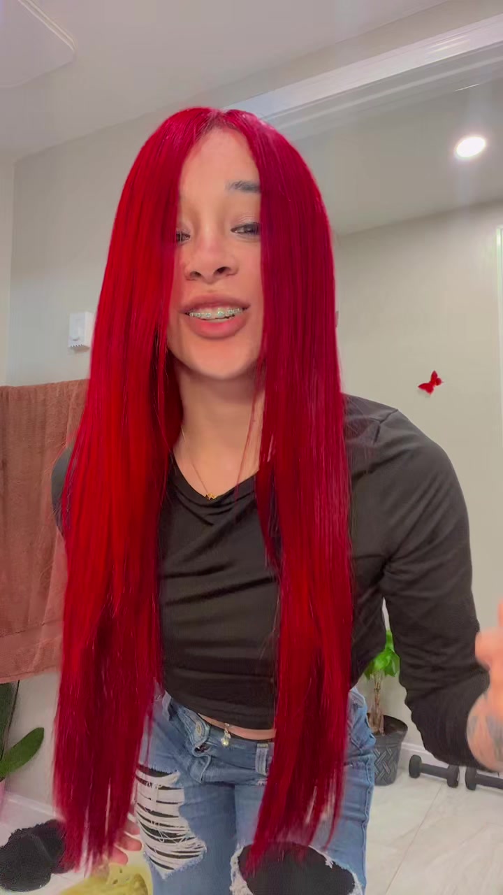 @💋𝙼𝙰𝚁𝙸𝙻𝚄🧚🏻&zwj;♀️