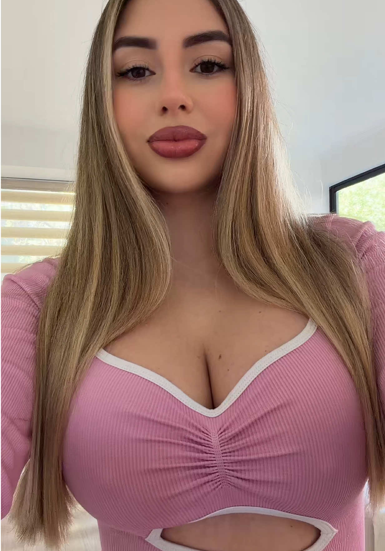 @juliannaaadiaz