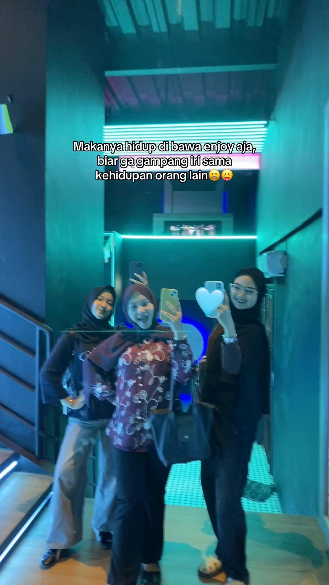@kanzaa