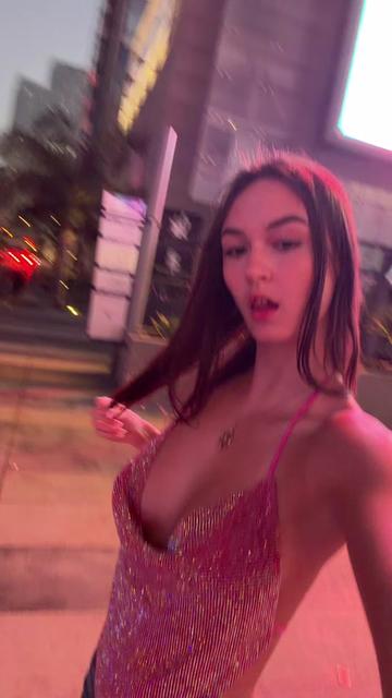 @Mia
