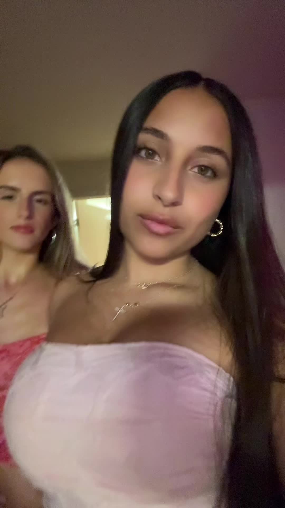 @baddieanamamiana