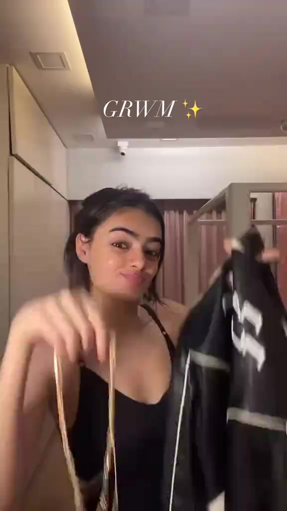 @RUHAANIKA DHAWAN