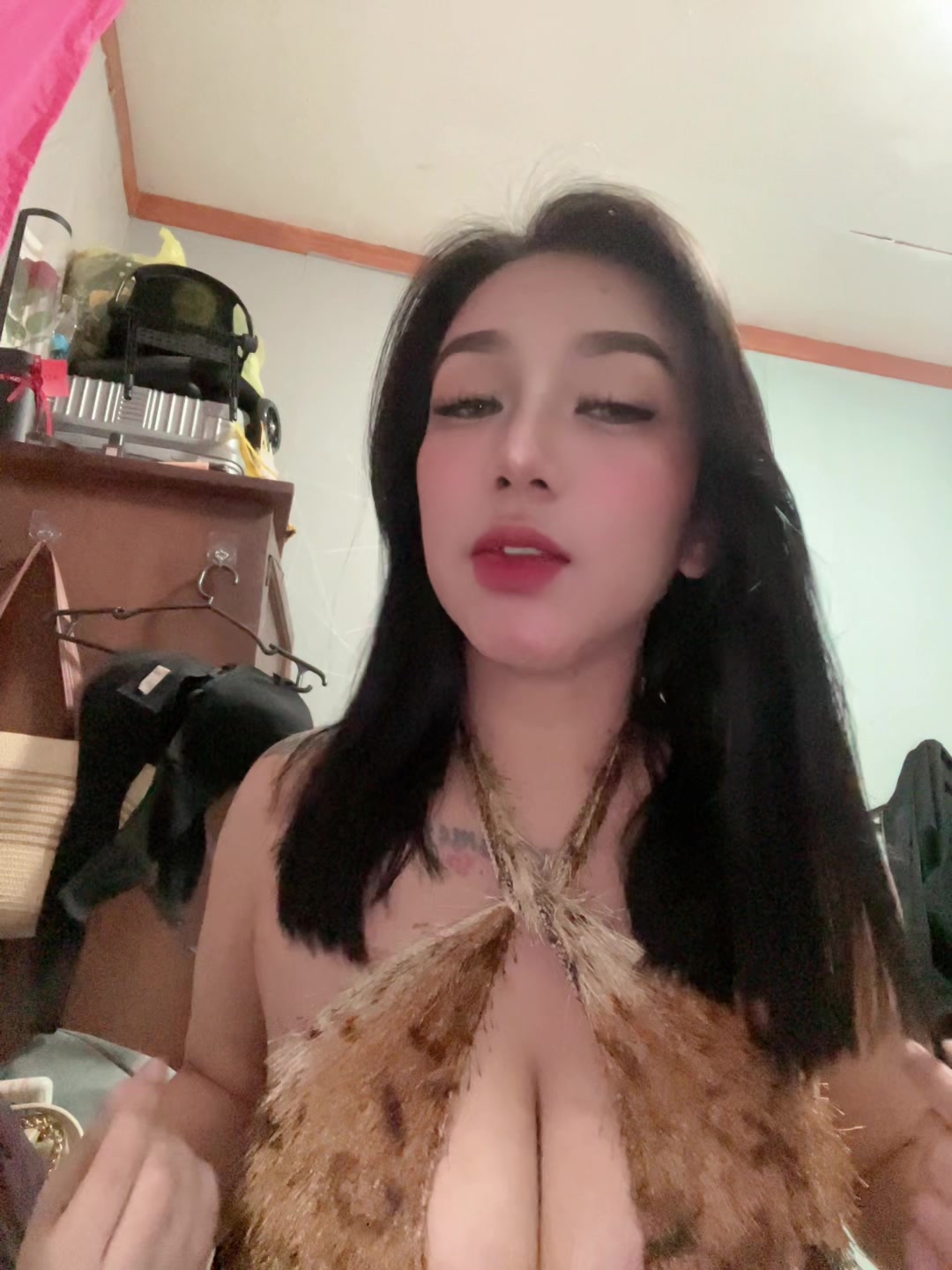 @C🥥c🥥mel🍉n