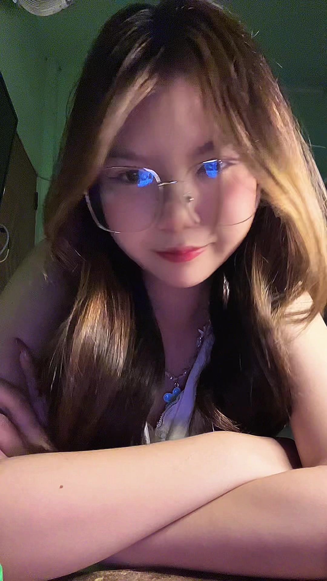 @ใบหม่อน