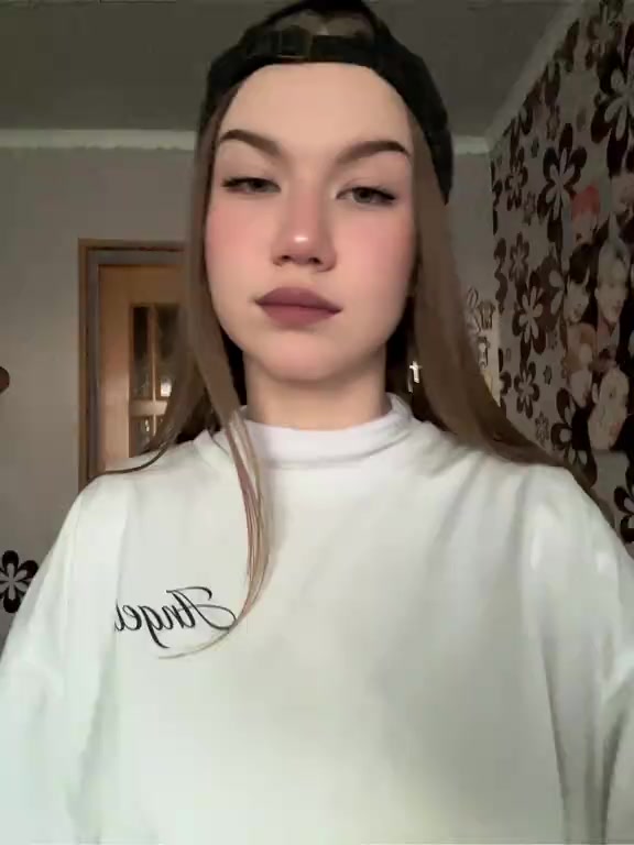 @эм