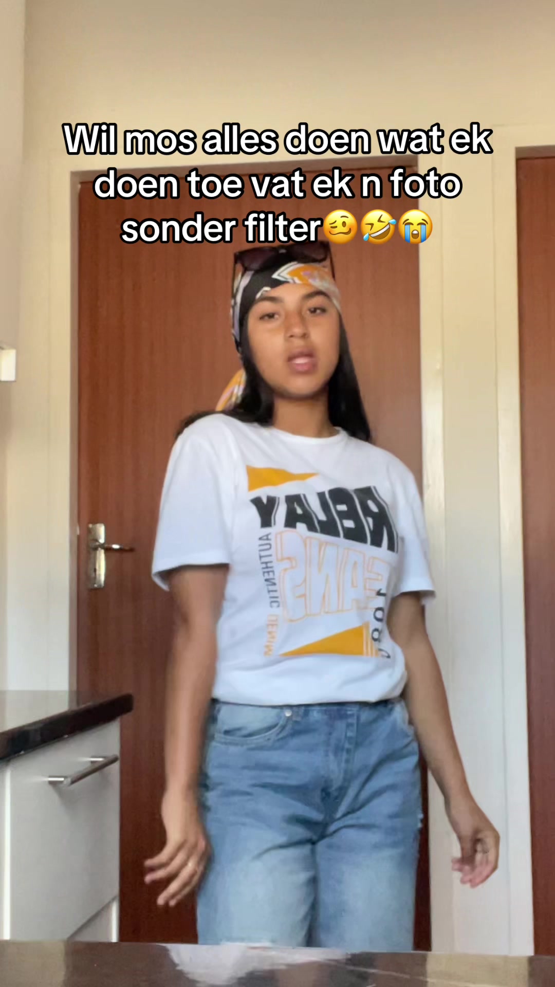 @🦅