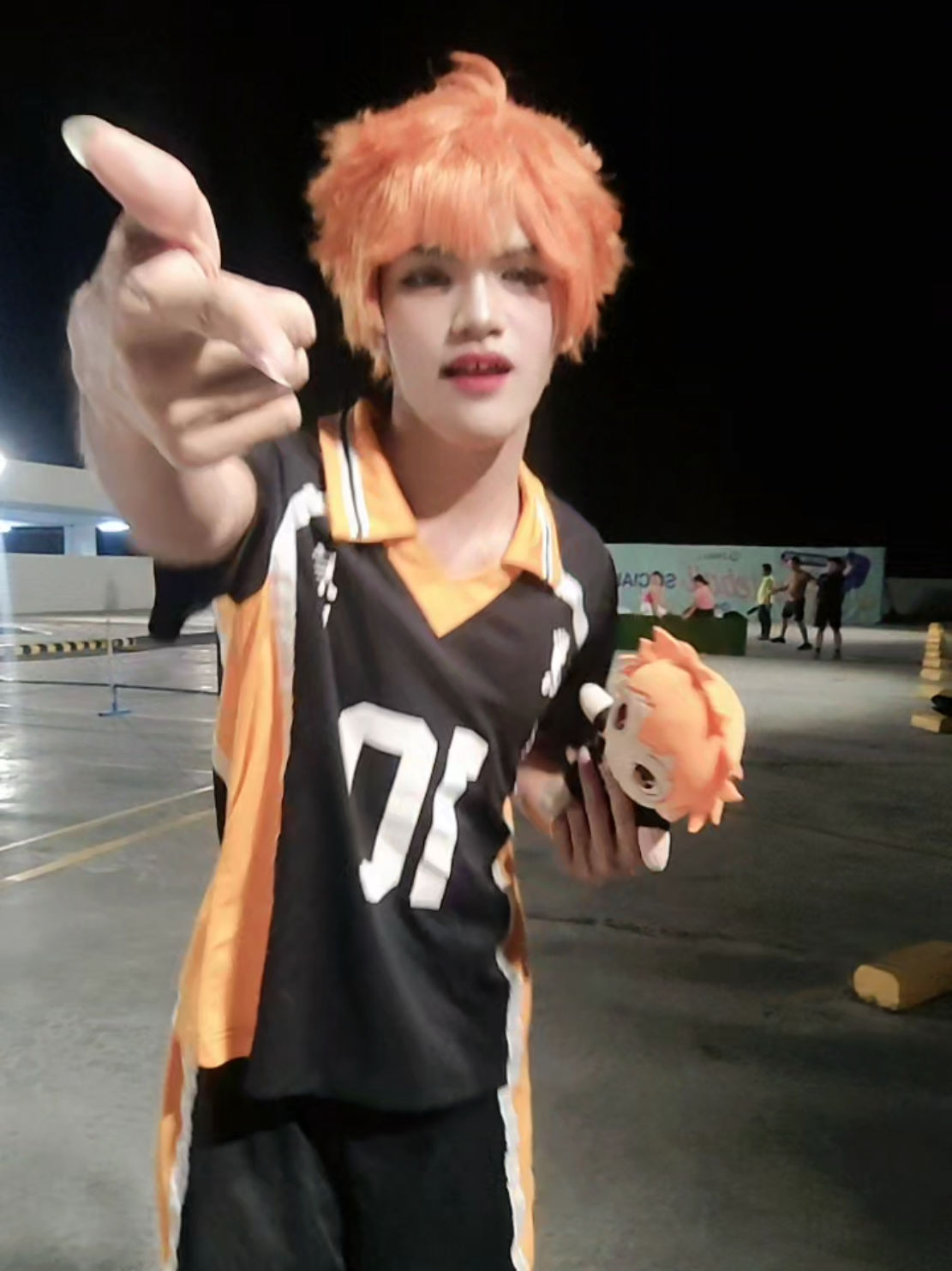 @Tinacchi 🍊🧡🖤