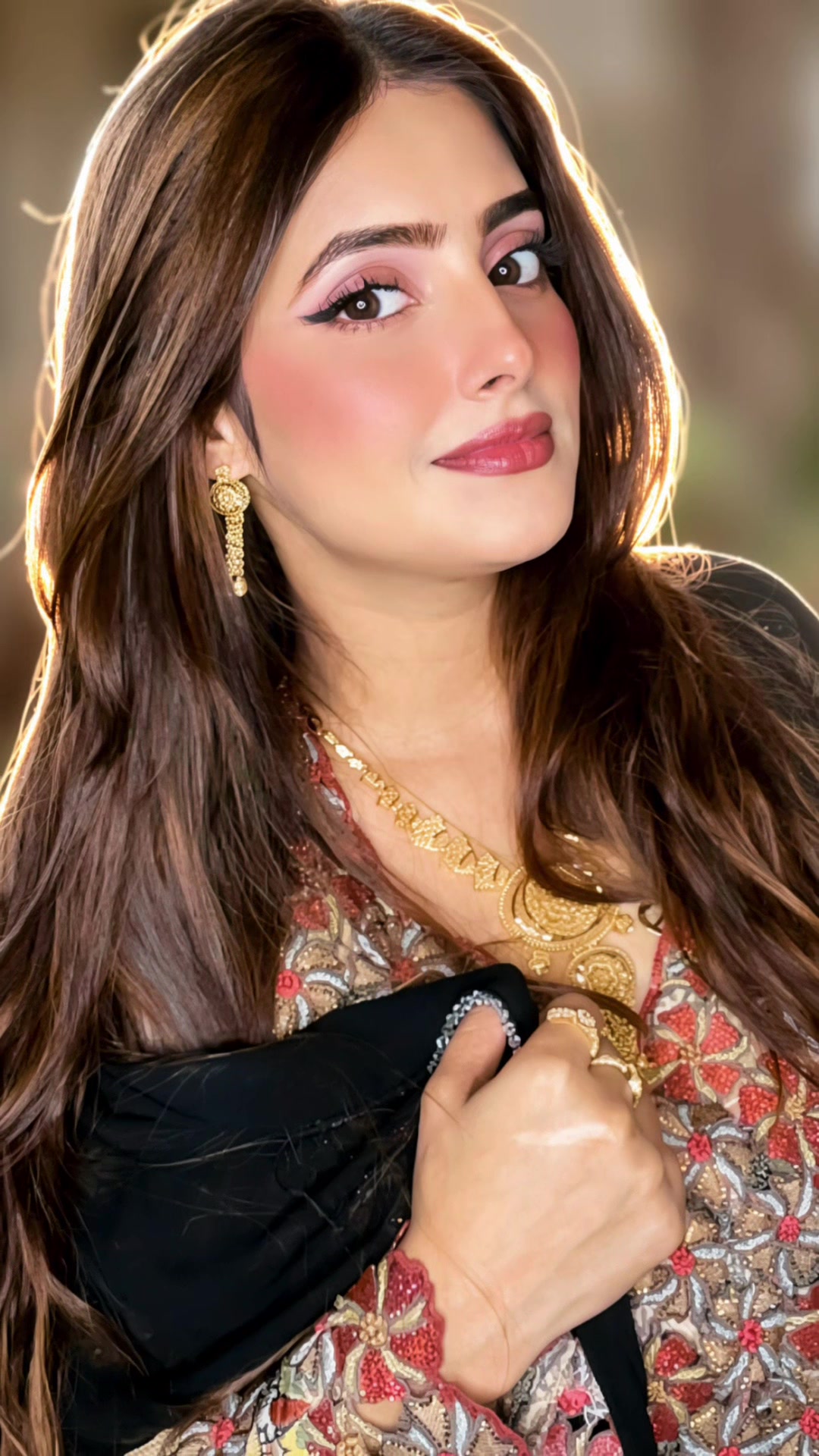 @catykhan5
