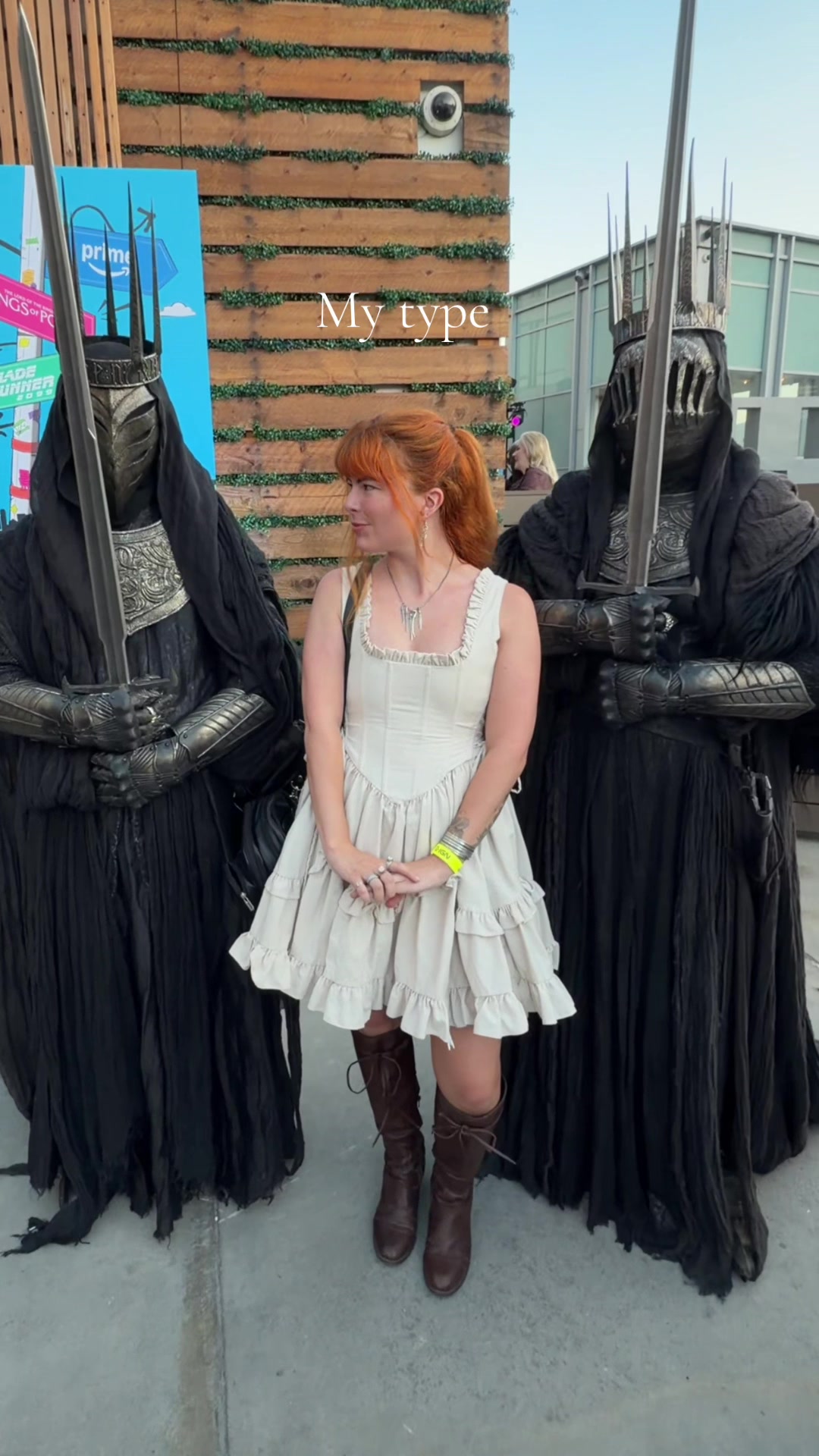 @Honeyswords