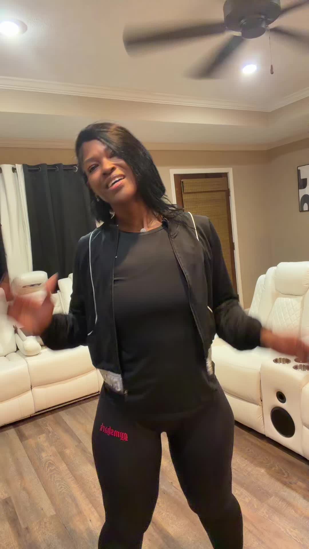 @Keishaabeast