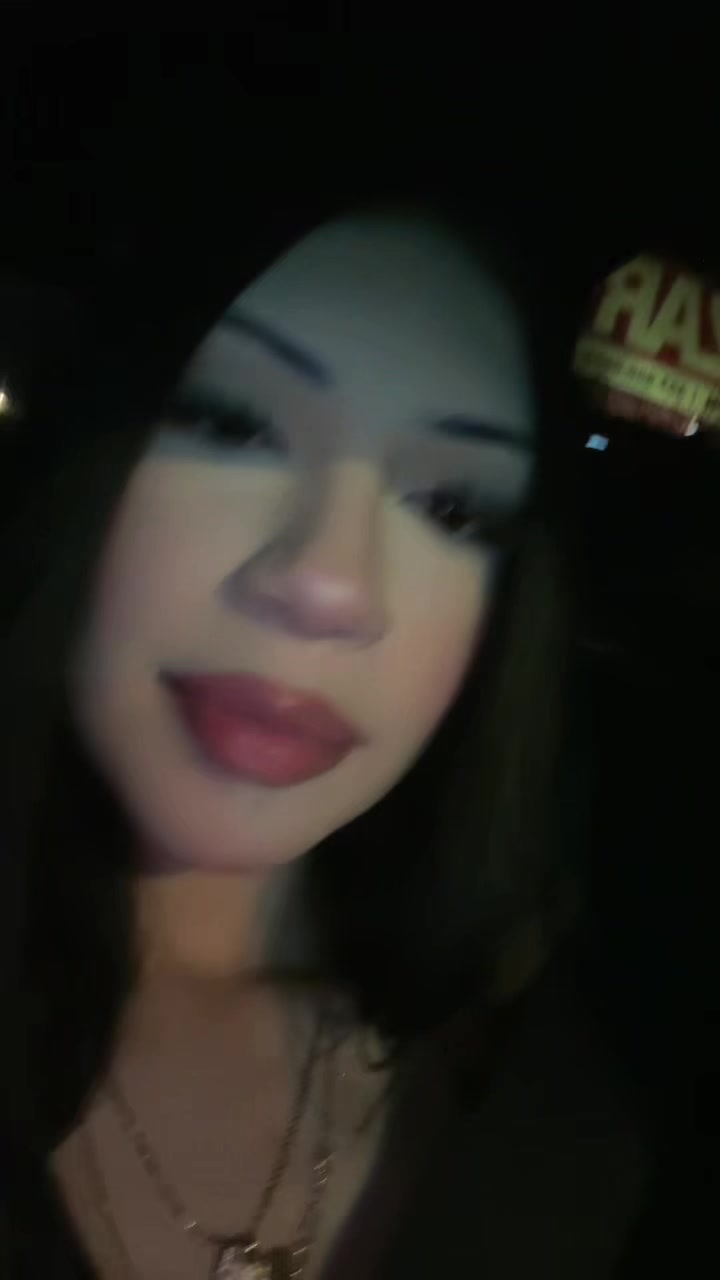 @emicarre21