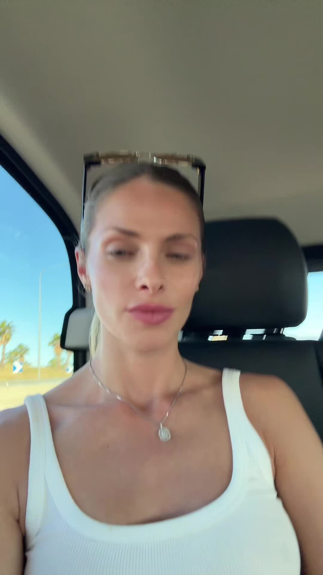 @AnnaMaria