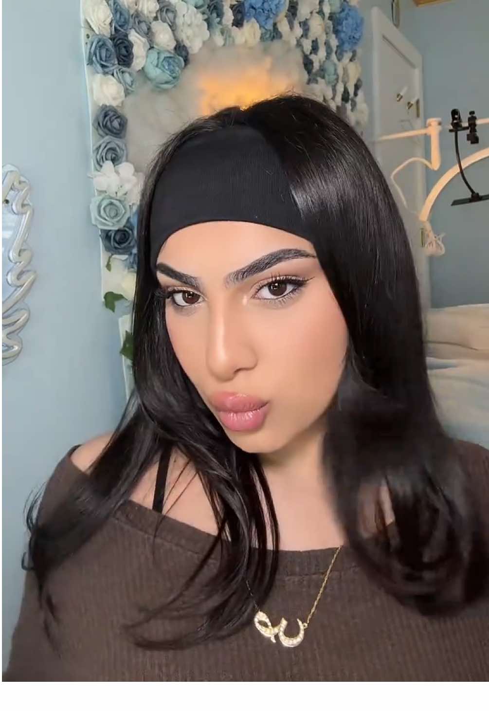 @صديقة