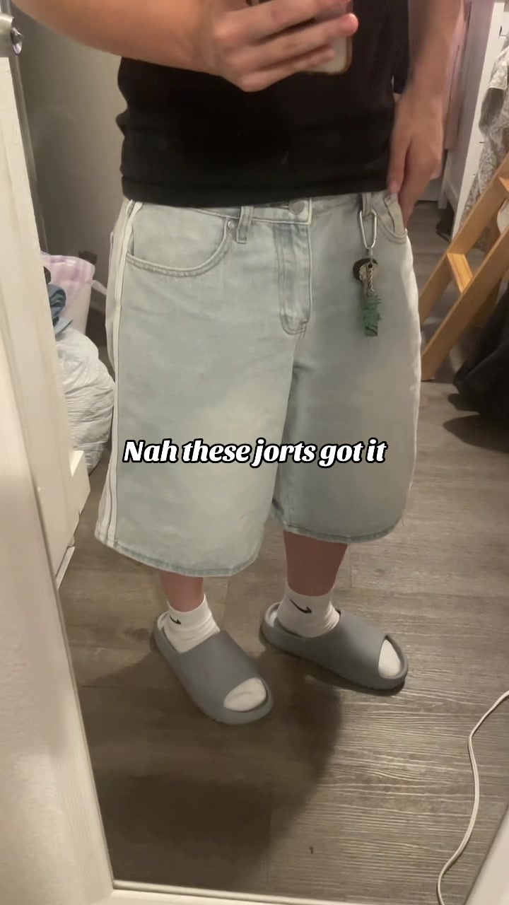 @Alej