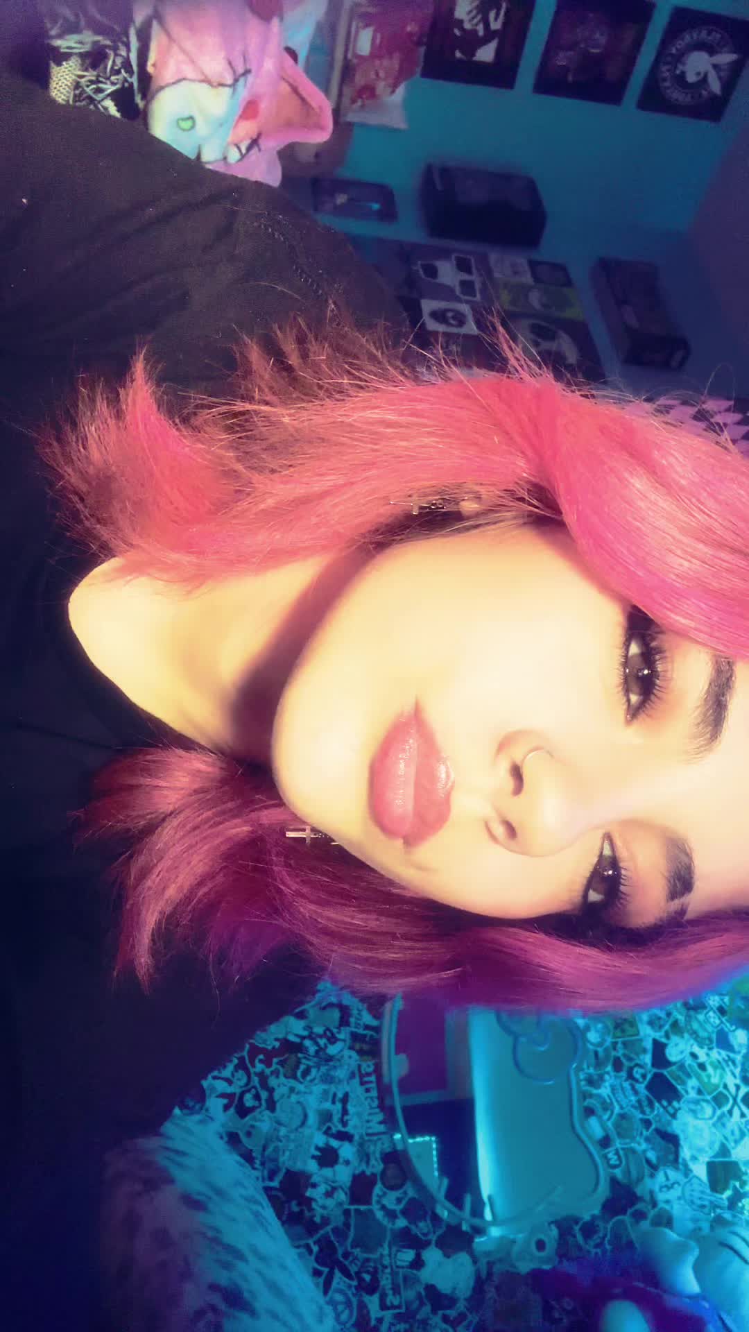 @F4CKINPVSSY