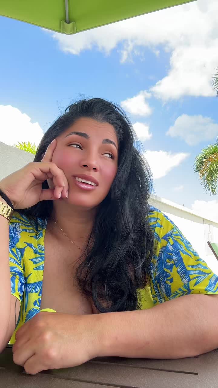 @𝓜𝓪𝓻𝔂 𝓡𝓸𝓭𝓻𝓲𝓰𝓾𝓮𝔃